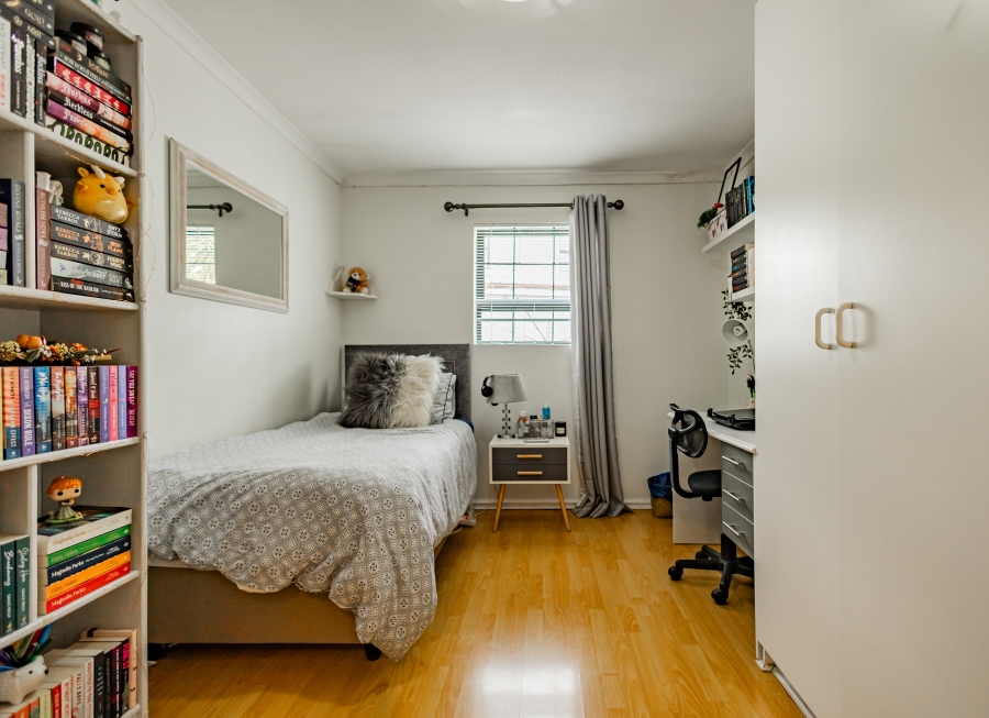 3 Bedroom Property for Sale in Uitzicht Western Cape